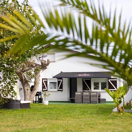 Dom wakacyjny Catedrales - Frente A La Playa - Amplio Jardin - Piscina Barreiros